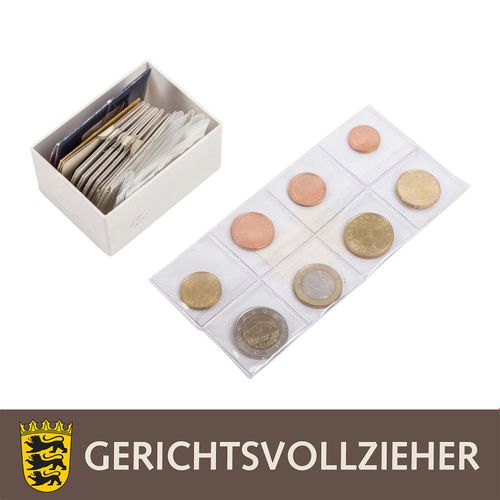 Euro Münzen Sammlung mit u.A. Euro coins collection avec i.A. 38 x 2 euros, plus&hellip;