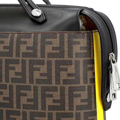 FENDI Umhängetasche. Bolso cruzado FENDI. Diseño FF-Zucca con cuero negro/amaril&hellip;