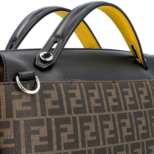 FENDI Umhängetasche. FENDI crossbody bag. FF-Zucca design with black/yellow leat&hellip;