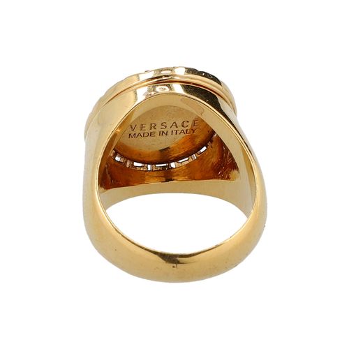 VERSACE Siegelring, NP.: 190,-€. VERSACE签名戒指，零售价：190,-欧元。金色的模型，有蜿蜒的设计和美杜莎头。附上盒子和&hellip;