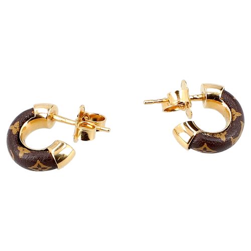 LOUIS VUITTON Ohrringe "WILD LV MINI CREOLEN", Koll.: 2019. LOUIS VUITTON earrin&hellip;