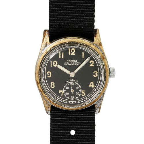 Null SILVANA. Reloj de servicio militar. Ca. 1940s.