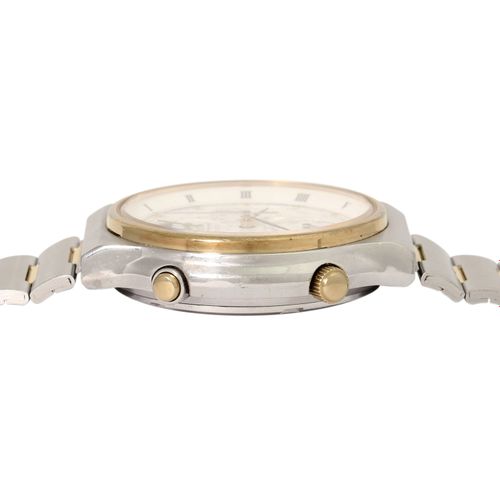 Null Cronógrafo SEIKO Sports 100. Ref. 7A48-7000. Reloj de pulsera para hombre.