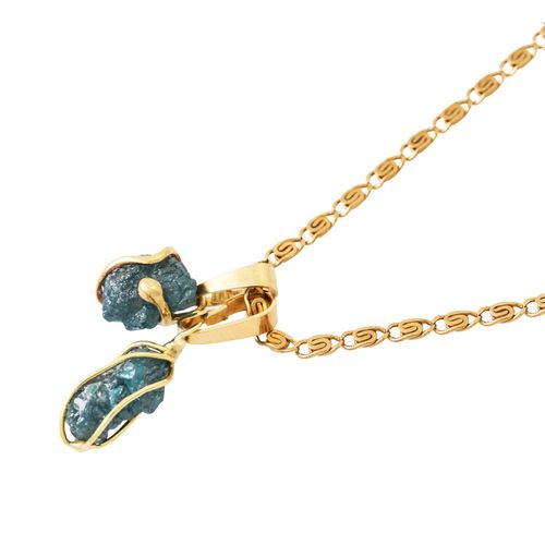 Null Collana e 2 pendenti con diamanti grezzi di colore blu (trattati), collana &hellip;
