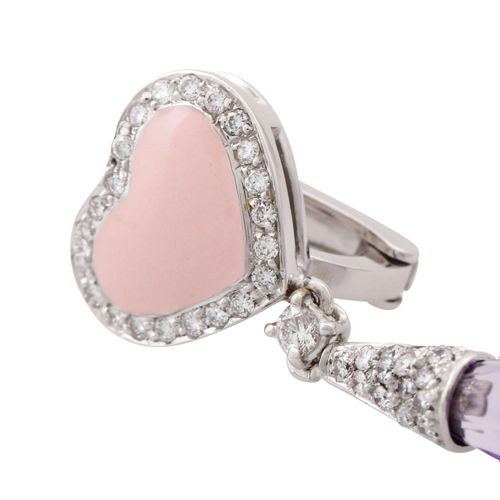 Null 一对紫水晶和明亮式切割钻石的耳环，共约0.79克拉，中等颜色和净度，18K，部分上釉，10.9克，长：约4厘米，21世纪，轻微磨损痕迹，意大利印记，制&hellip;