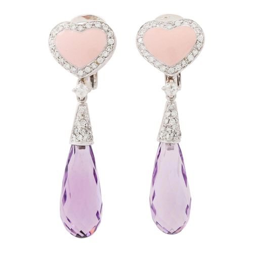 Null Pair of ear hangers with amethysts and brilliant-cut diamonds totalling ca.&hellip;