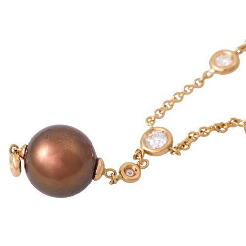 Null Collier double rangée de perles de Tahiti et de brillants d'env. 3,54 ct (g&hellip;