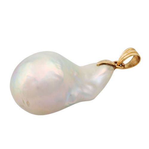 Null Pendente con grande perla dei Mari del Sud, perla coltivata di circa 15,5 m&hellip;