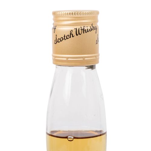 Null 英皇单一麦芽苏格兰威士忌，15年产区：斯佩塞德，英皇酒厂，46%体积，700毫升，颈部水平。欧盟以外的运输限制!