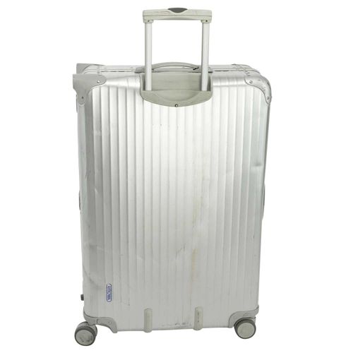 Null RIMOWA valise de voyage. Valise à coque dure de couleur argentée avec quatr&hellip;