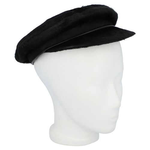 Null Chapeau HERMÈS, taille 56. Chapeau noir à bord court. Doublure intérieure e&hellip;