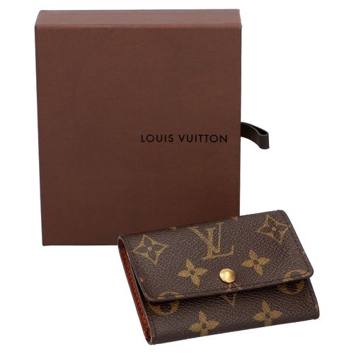Null LOUIS VUITTON key case, coll. 2005. Retail price 230€. Case for six keys. M&hellip;