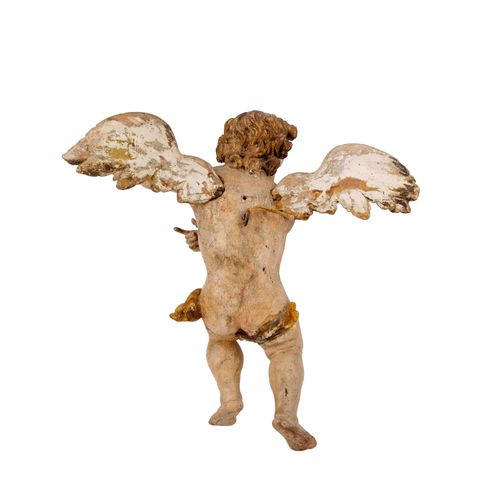 Null BILDSCHNITZER 17世纪，巴洛克式天使，石灰木，上色和部分镀金，完全雕刻的漂浮天使形象，高x宽：约54x52厘米。部分损坏，已修复。