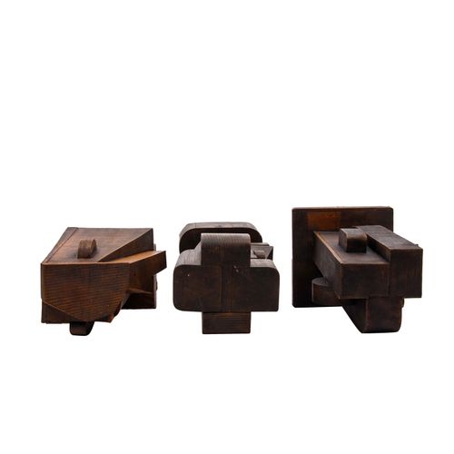 Null ATELIER BOULOGNE XX secolo, 3 figure cubiste, legno, mordenzato, rappresent&hellip;