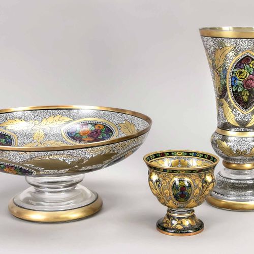 Null Three pieces of ceremonial glass, end of 19th century, 2 bowls and a vase, &hellip;