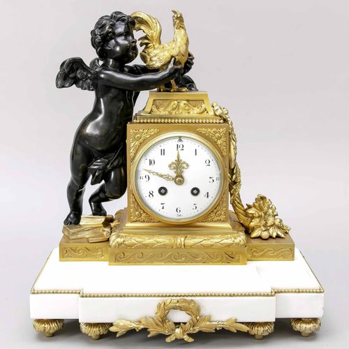 Null French. Pendulum, 2nd half of the 19th century, with bronze putto standing &hellip;