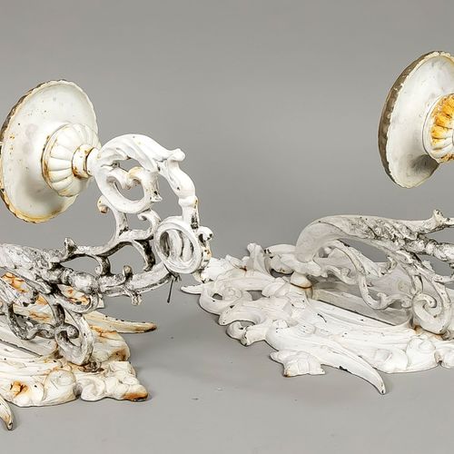 Null Pair of heavy sconces/appliques, end of the 19th century, cast iron, white &hellip;