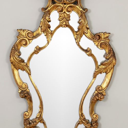 Miroir de style baroque, XIXe siècle, cadre en bois à passages courbes et décor &hellip;