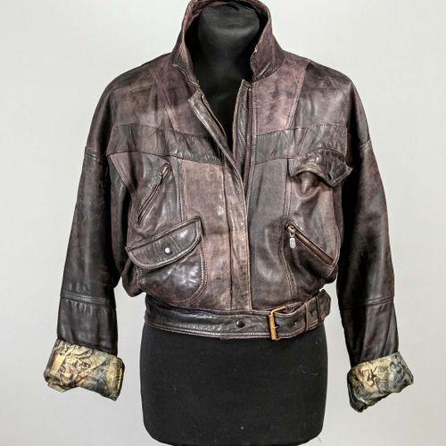 Null Vintage Herren Lederjacke im Spencer Stil mit zahlreichen Taschen, braunes &hellip;