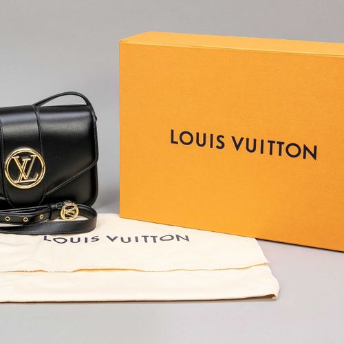 Null Louis Vuitton, Pont 9 Black Shoulder Bag, fine black calfskin, gold coloure&hellip;