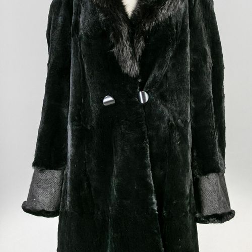 Null 女式貂皮大衣，在衬里的标签上标有''萨曼莎''，无尺寸标识
