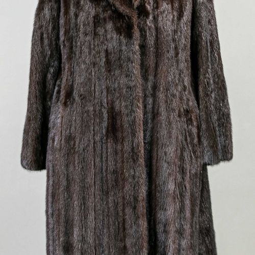 Null Manteau de vison pour femme, sans nom ni taille, doublé de soie noire.