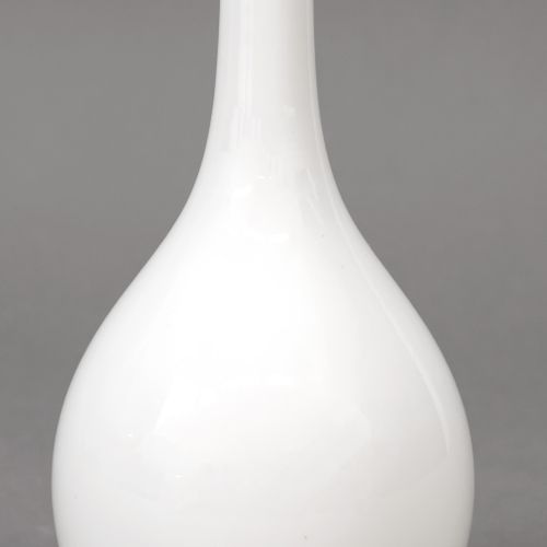 Vase bouteille, KPM Berlin, marque avant 1945, 1er choix, blanc, H. 21 cm