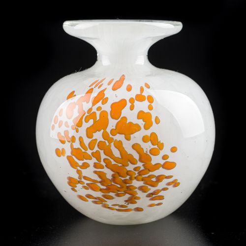Small Vase Blown and worked glasswhite and orange, signed at the base, 9 cm