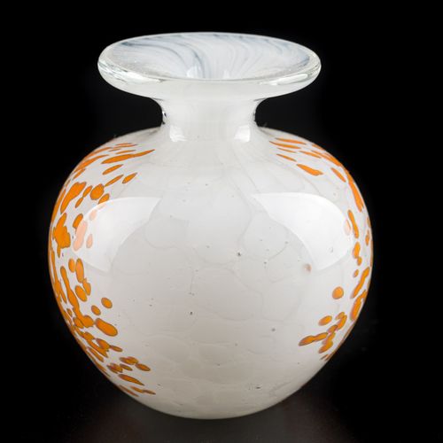 Small Vase Blown and worked glasswhite and orange, signed at the base, 9 cm