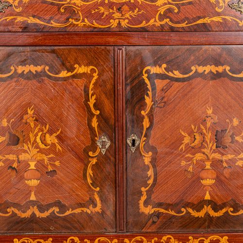 Inlaid cabinet with two doors and a drawer, in walnut wood with fruit wood inlay&hellip;
