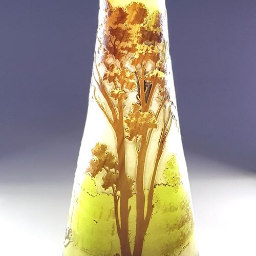 ÉTABLISSEMENTS GALLÉ (1904 1936) 
« Paysage lacustre » 
Vase piriforme à col éva&hellip;