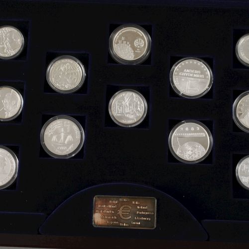 Null 
Sammlung Silber Euros
die offiziellen Silber-Euros der Euro-Länder, 24 Stü&hellip;