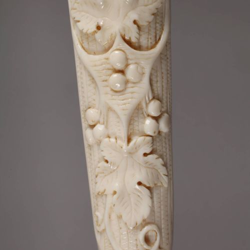 Null 
Walking stick ivory
around 1920, slender conical knob of finely carved ivo&hellip;