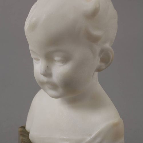 Null 
Infant bust alabaster 
around 1900, marked Pr. Eppler on the back, shoulde&hellip;