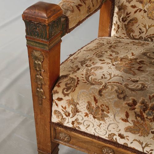 Null 
Neoclassical set of seats 
around 1910, solid walnut, carved, partially gr&hellip;
