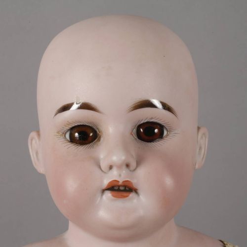 Null 
Armand Marseille grande poupée de tête en porcelaine
Jeune fille au visage&hellip;