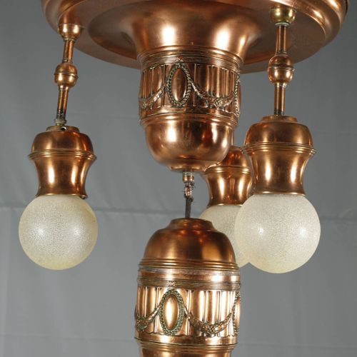 Null 
Deckenlampe
um 1920, gemarkt Stellax, Kupferblech getrieben und poliert, s&hellip;
