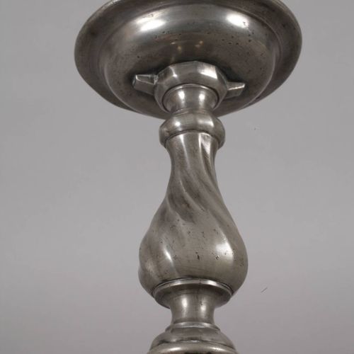 Null 
Pair of altar candlesticks pewter
18th/19th c., unstamped, pewter cast, pa&hellip;