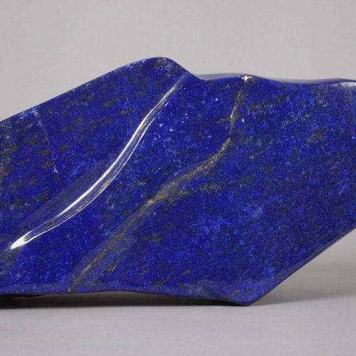 Null 
Lapis-lazuli
Grand bloc de lapis-lazuli poli de couleur bleu intense, avec&hellip;