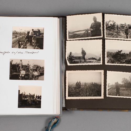 Null 
Deux albums photos 2ème guerre mondiale
env. 500 photos, dont env. 250 civ&hellip;