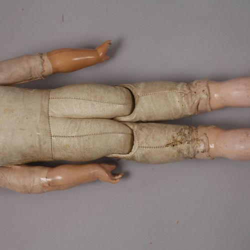 Null 
Convolute for the doll doctor
circa 1910, partly marked, consisting of "ma&hellip;