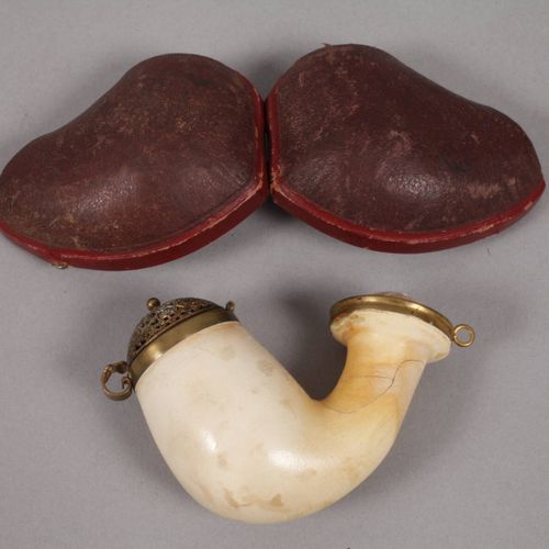 Null 
Assorted pipe bowls
19th c., ten pieces, all made of meerschaum, the mount&hellip;