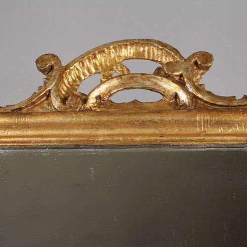 Null 
Piccolo specchio barocco
Seconda metà del XVIII secolo, legno di conifera &hellip;