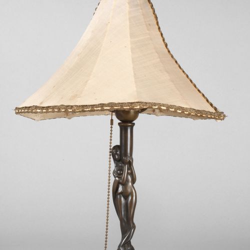 Null 
Figural table lamp 
1920s, bronze cast and brownish patinated, above stepp&hellip;