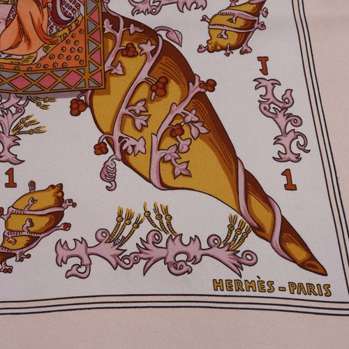 Null 
Hermès Foulard en soie "Le Tarot".
Création Anni Faivre 1991, marqué Hermè&hellip;