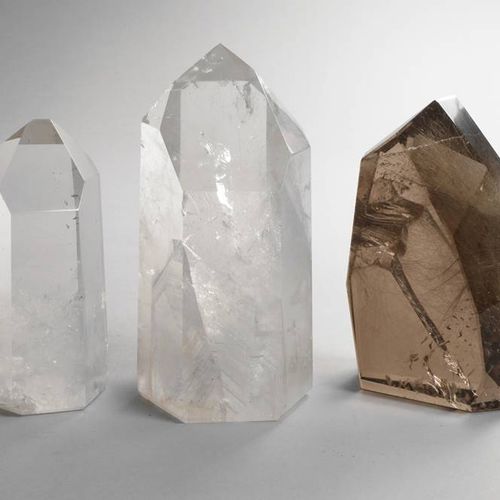 Null Coffret de cristaux de roche et de quartz fumé
Lieu de découverte : Brésil,&hellip;