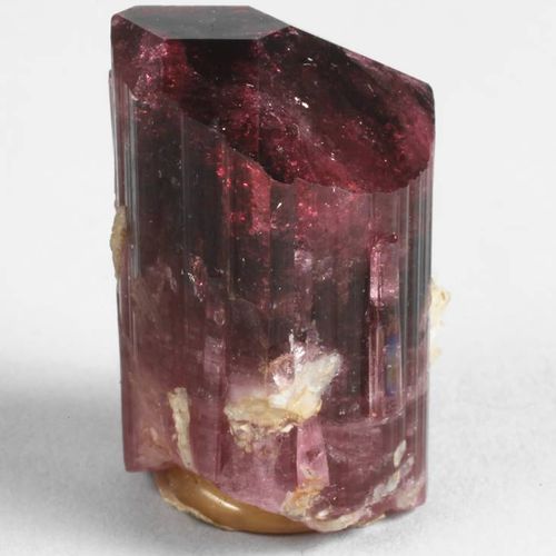 Null Cristal de rubellite
Lieu de découverte Ischukoi/Pamir, cristal intensément&hellip;