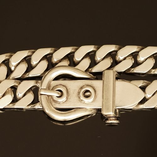 HERMES - BRACELET "belt" in silver 925/°°. Circa 1980. Signed. L: 19 and 20cm. W&hellip;