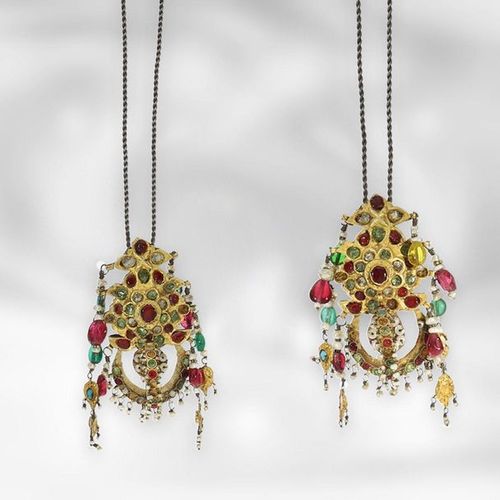 Null Ear jewellery: exotic, antique earrings with coloured stones, pearls and tu&hellip;