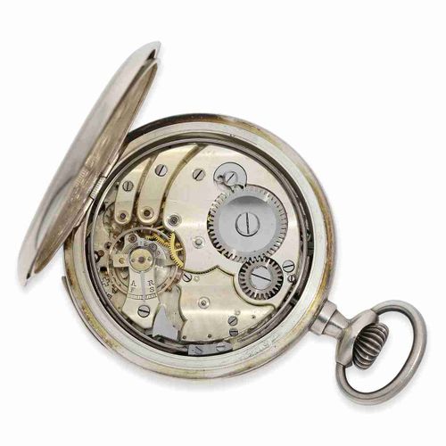 Null Pocket watch: nearly like new silver pocket watch with striking mechanism, &hellip;